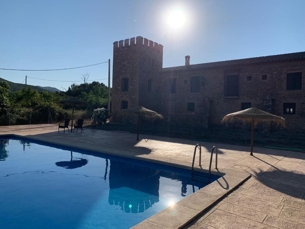 Castillo Con Piscina En Plena Sierra Calderona Segorbe Exterior photo